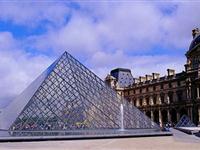 为什么法国被称为“浪漫之国”